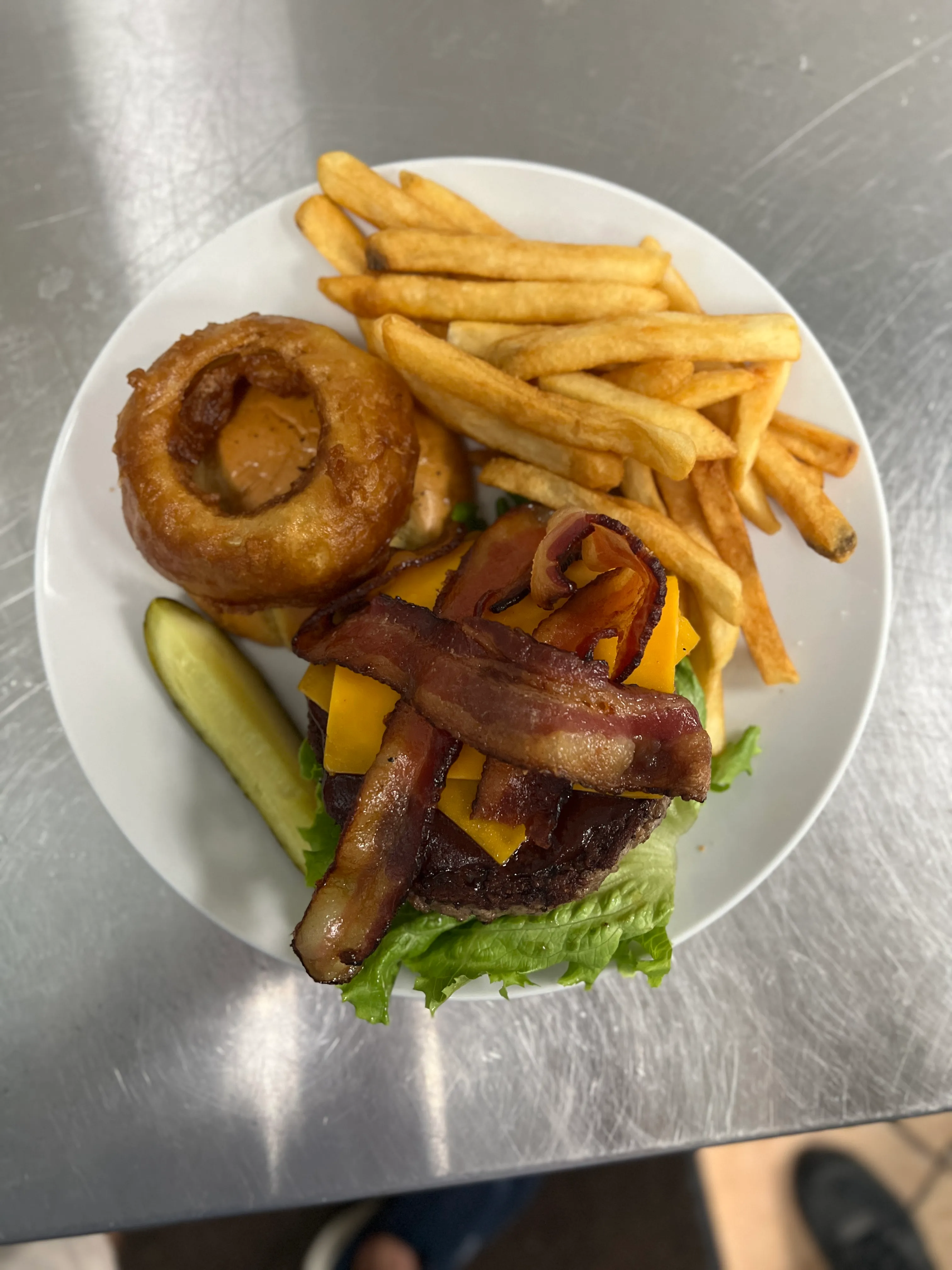Burgers on Holmes Beach